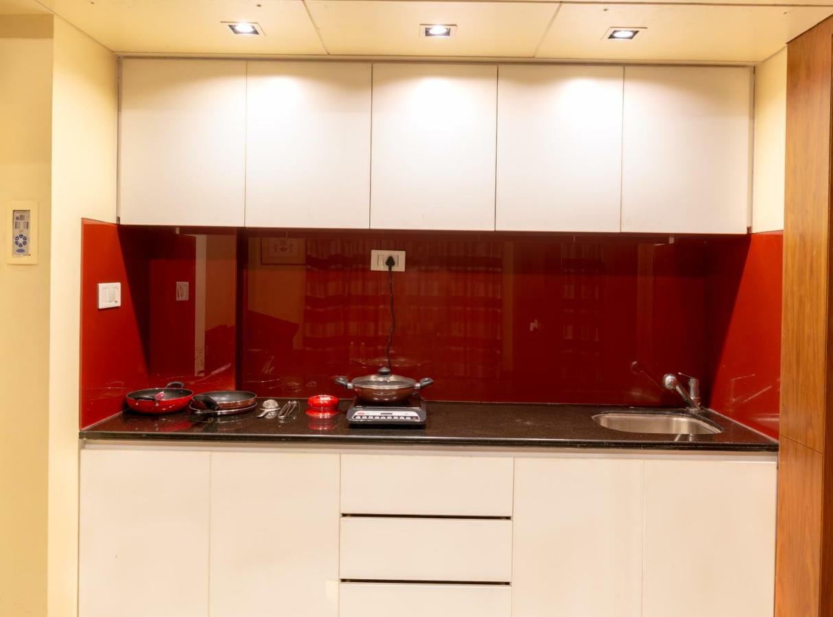 Mint Koregaon Park Next To Osho Ashram Pune Extérieur photo