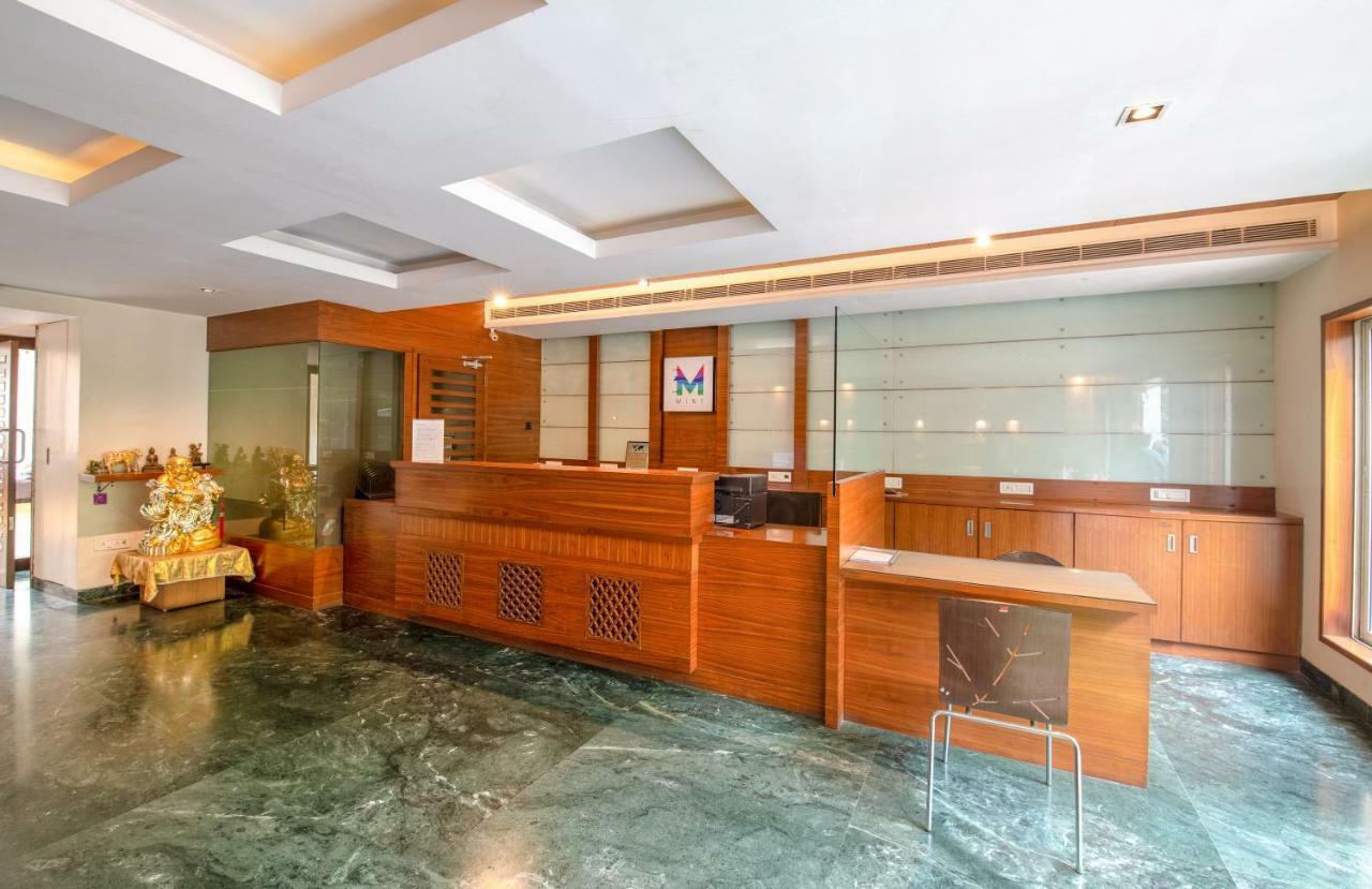 Mint Koregaon Park Next To Osho Ashram Pune Extérieur photo