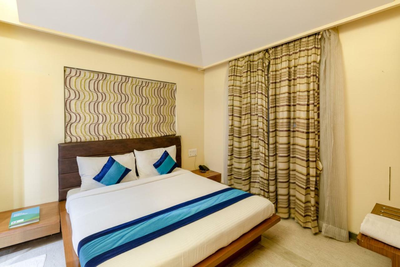 Mint Koregaon Park Next To Osho Ashram Pune Extérieur photo