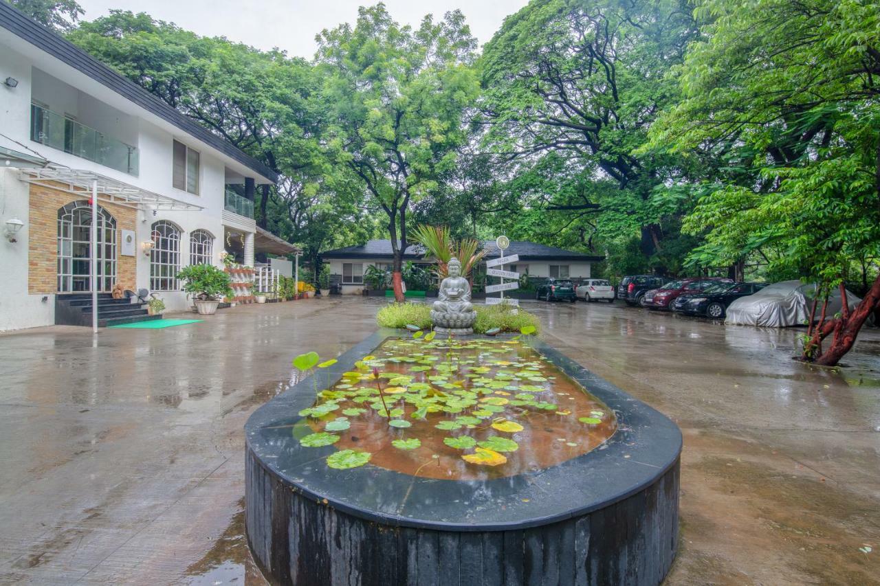 Mint Koregaon Park Next To Osho Ashram Pune Extérieur photo